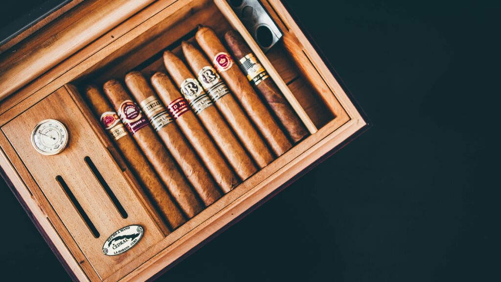 cigar humidor