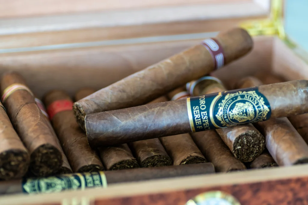 collection of cigars in a box variety minor plume